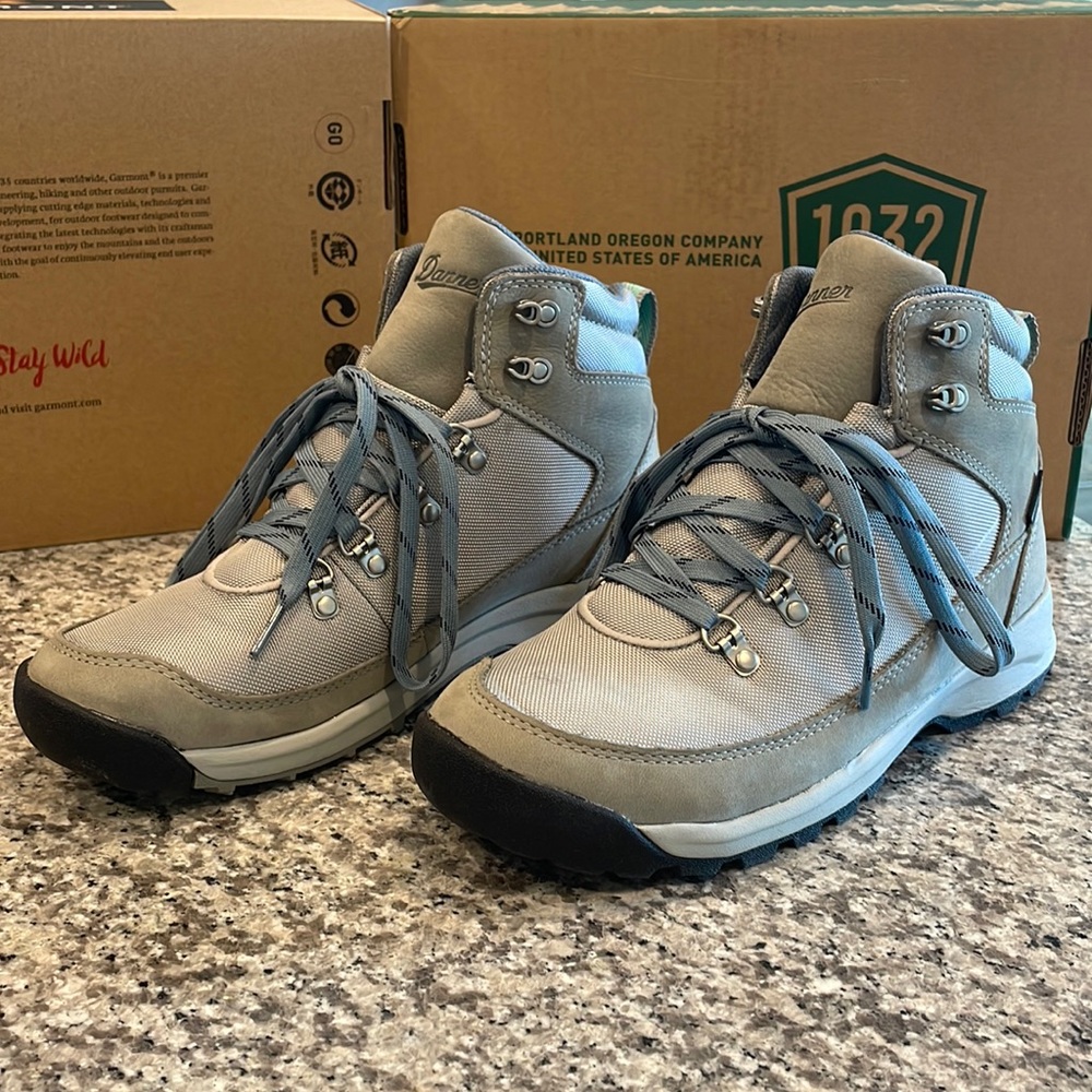 Danner Women’s Adrika Hiker Boot in color Rock Ridge